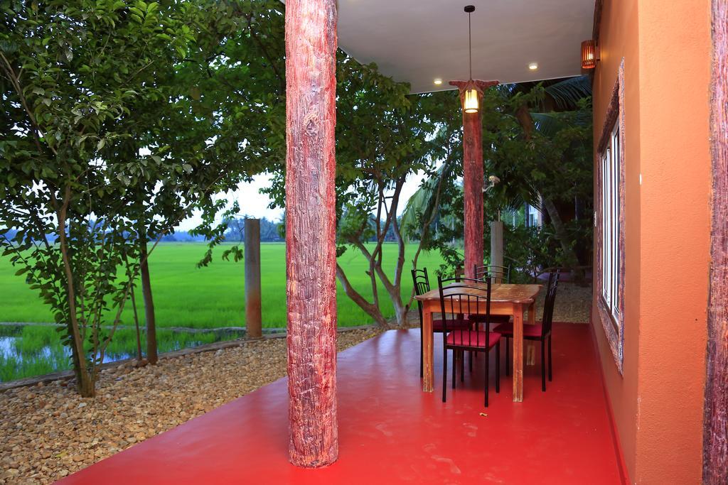 V Cabanas & Yala Safari Place تيساماهاراما المظهر الخارجي الصورة