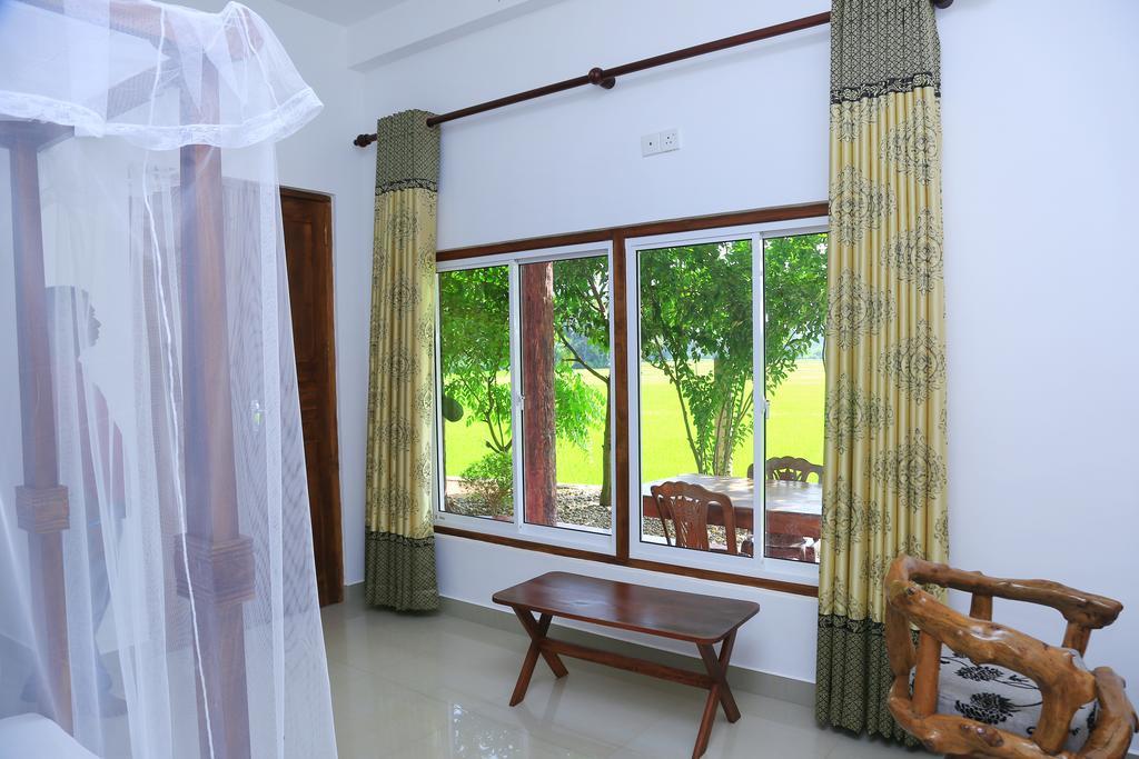 V Cabanas & Yala Safari Place تيساماهاراما المظهر الخارجي الصورة